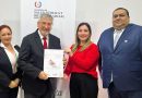 Entrega del Convenio Interinstitucional de Grado Resolución S.G. N° 292/2022 a la Universidad Privada del Guairá – UPG