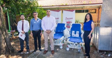 Convenios con Salud: instituciones formadoras privadas ayudan a potenciar los diferentes establecimientos de Salud. Convenios con Salud: instituciones formadoras privadas ayudan a potenciar los diferentes establecimientos de Salud.